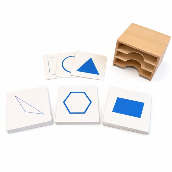 Kartītes ģeometrijas kumodei un demonstrācijas paplātei, ar kabinetu